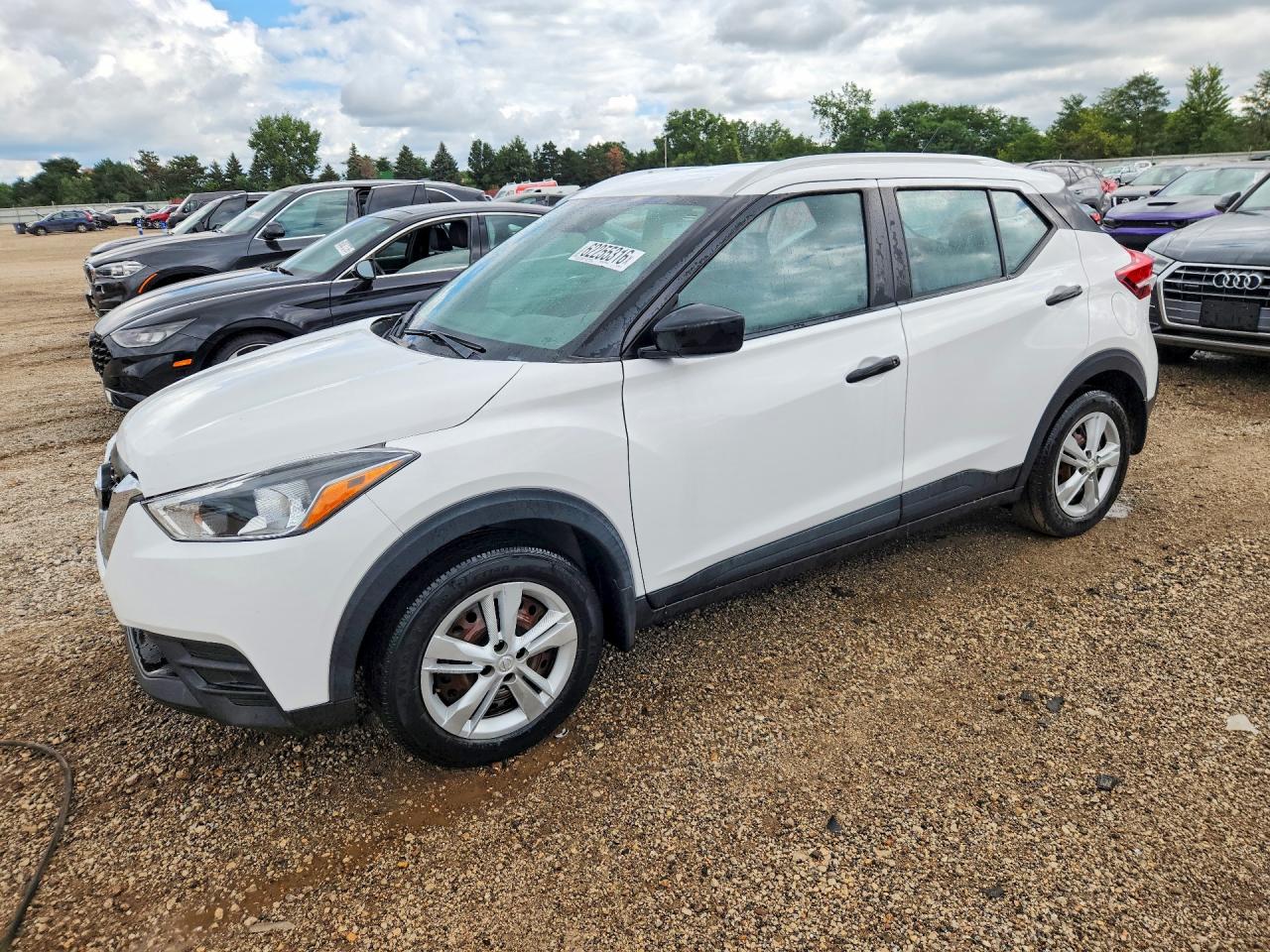2019 NISSAN KICK S | 3N1CP5CU7KL520144 | UPCARS