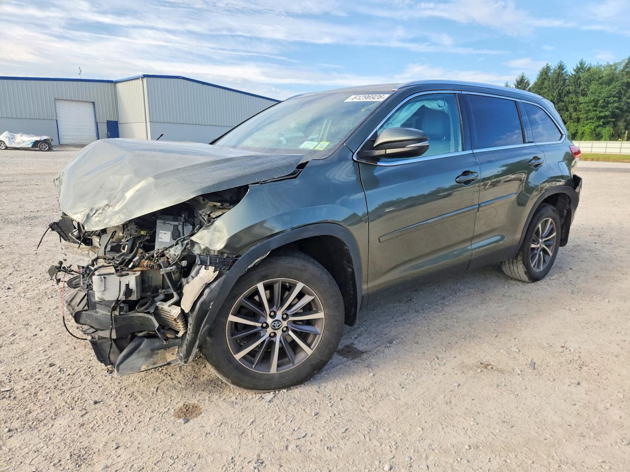 2019 TOYOTA HIGHLANDER XLE | 5TDJZRFH9KS989539 | UPCARS