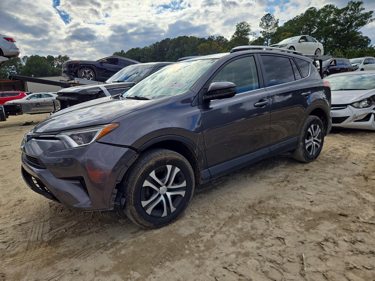 2016 TOYOTA RAV4 LE | JTMZFREV6GJ086286 | UPCARS