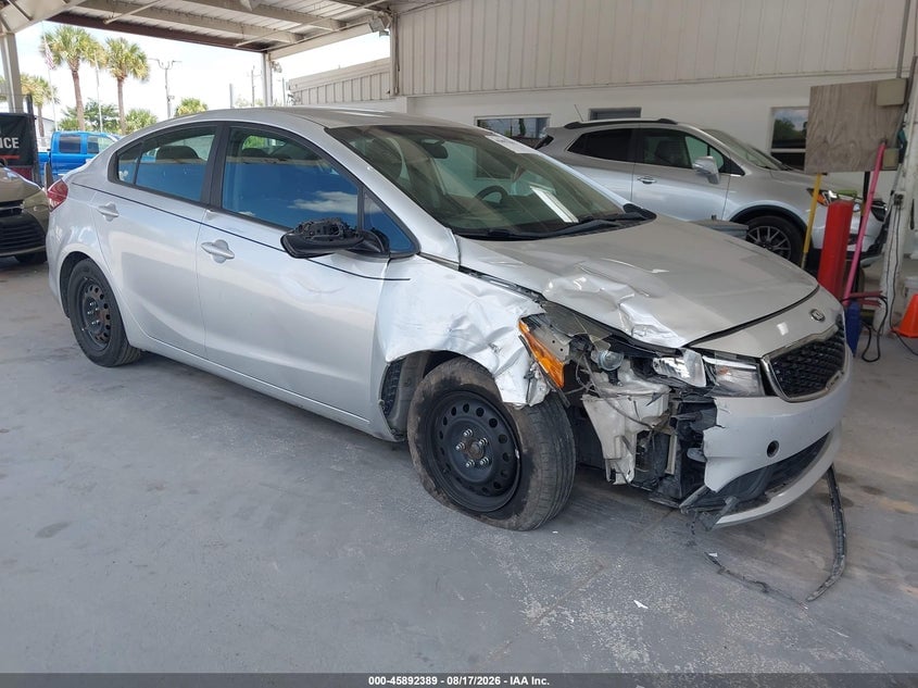 2018 KIA FORTE LX | 3KPFK4A70JE254419 | UPCARS