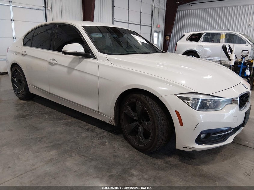 2018 BMW 330I XDRIVE | WBA8D9G54JNU70028 | UPCARS
