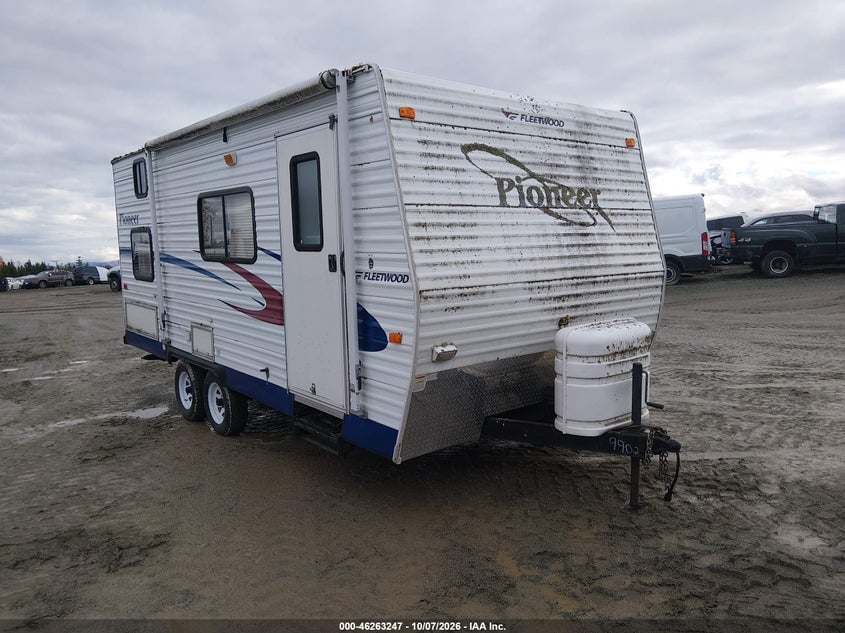 2005 FLEETWOOD PIONEER 180CK | 1EB1C182852487756 | UPCARS