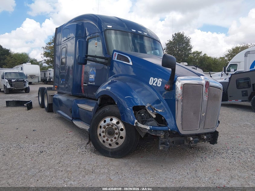2019 KENWORTH T680 | 1XKYD49X0KJ243727 | UPCARS