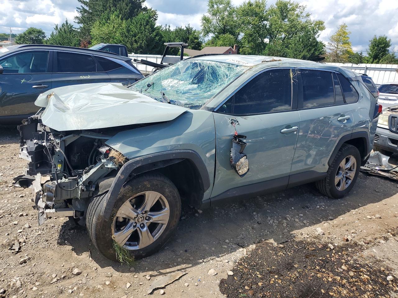 2022 TOYOTA RAV4 XLE | 2T3P1RFV2NW270708 | UPCARS