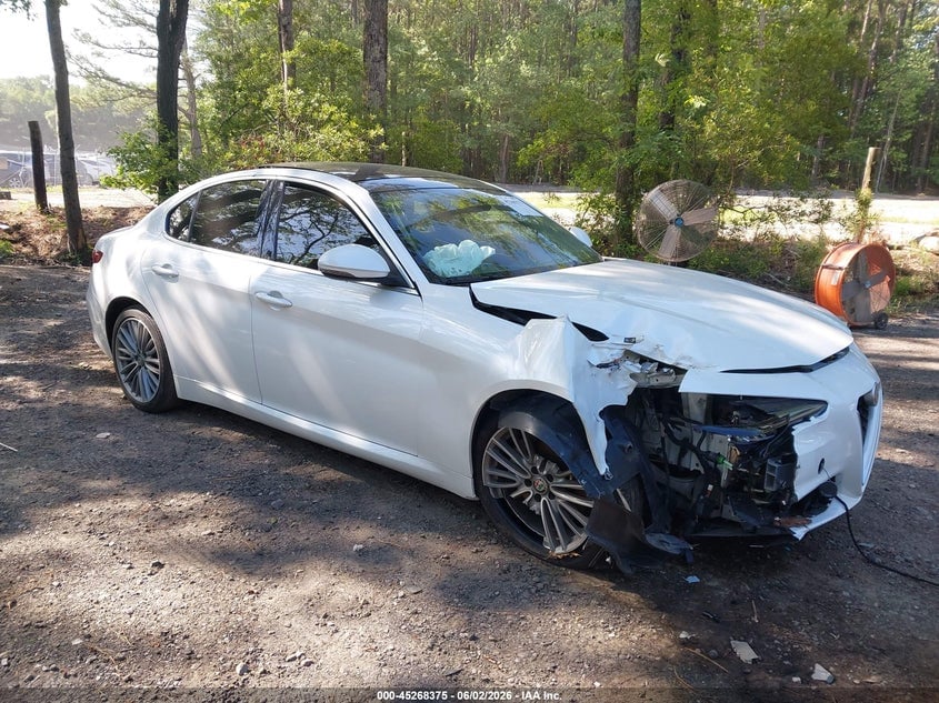 2017 ALFA ROMEO GIULIA TI AWD | ZARFAEEN0H7543379 | UPCARS