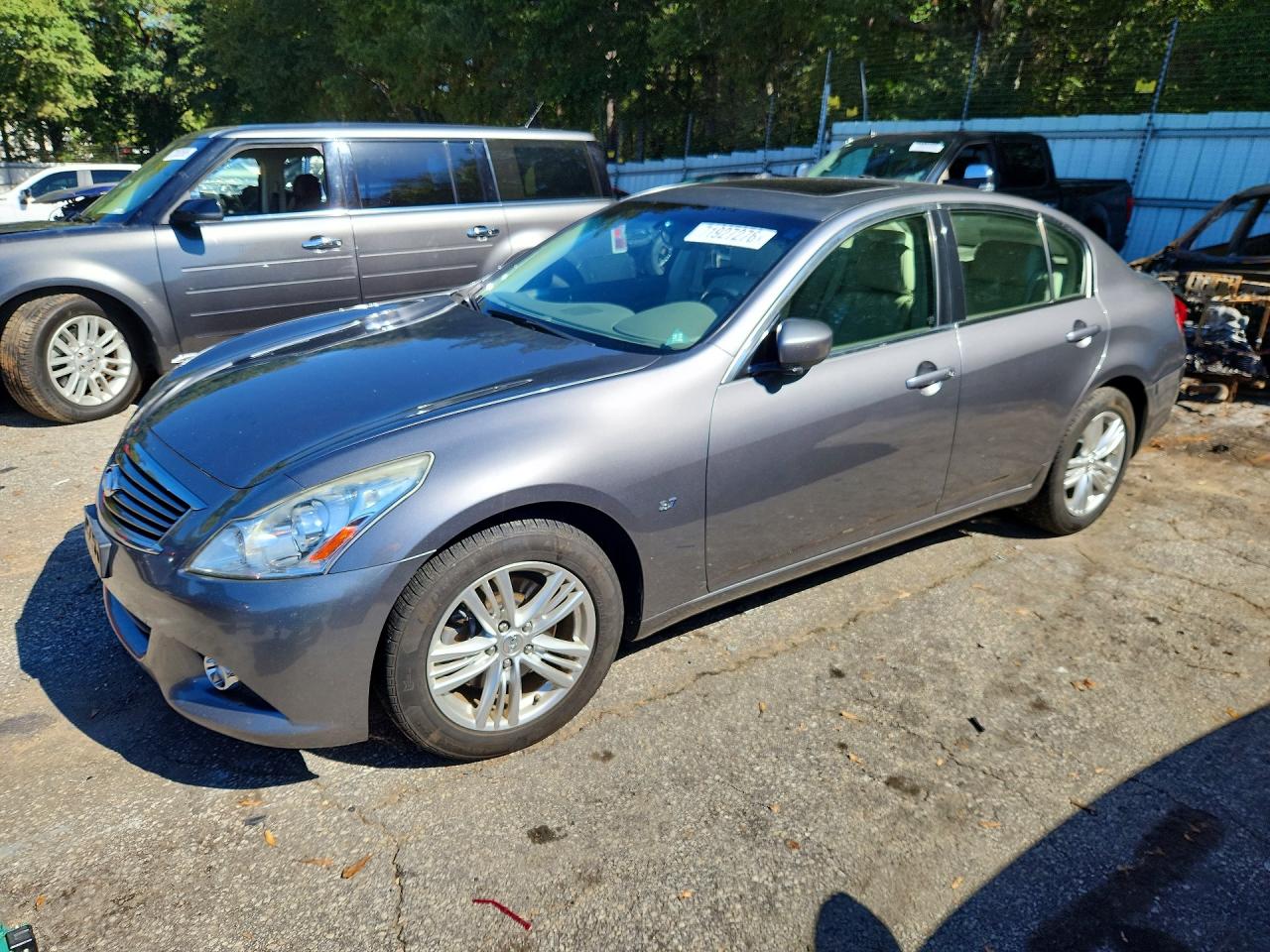 2015 INFINITI Q40 BASE | JN1CV6AR6FM521906 | UPCARS