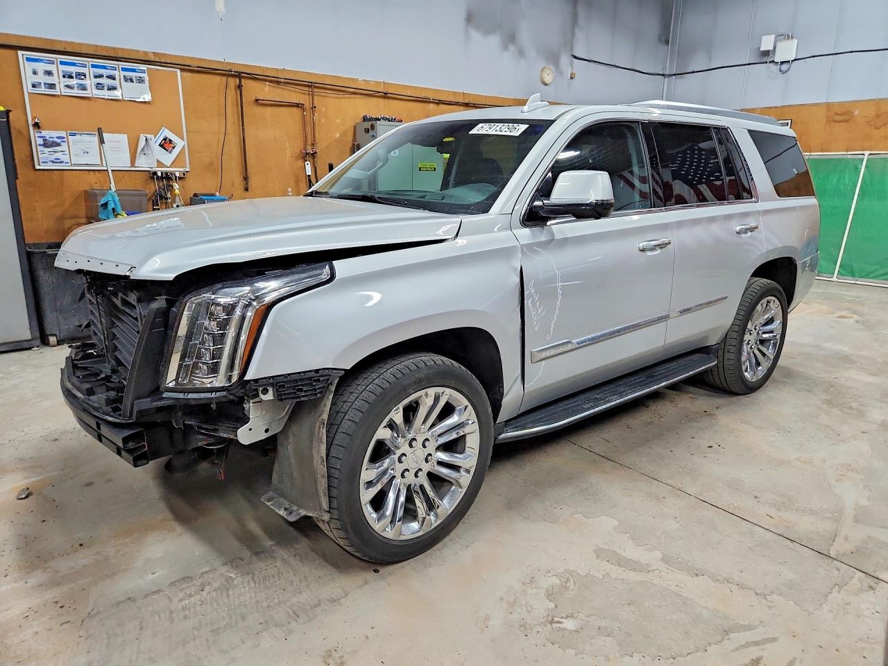 2018 CADILLAC ESCALADE LUXURY | 1GYS4BKJ2JR251530 | UPCARS