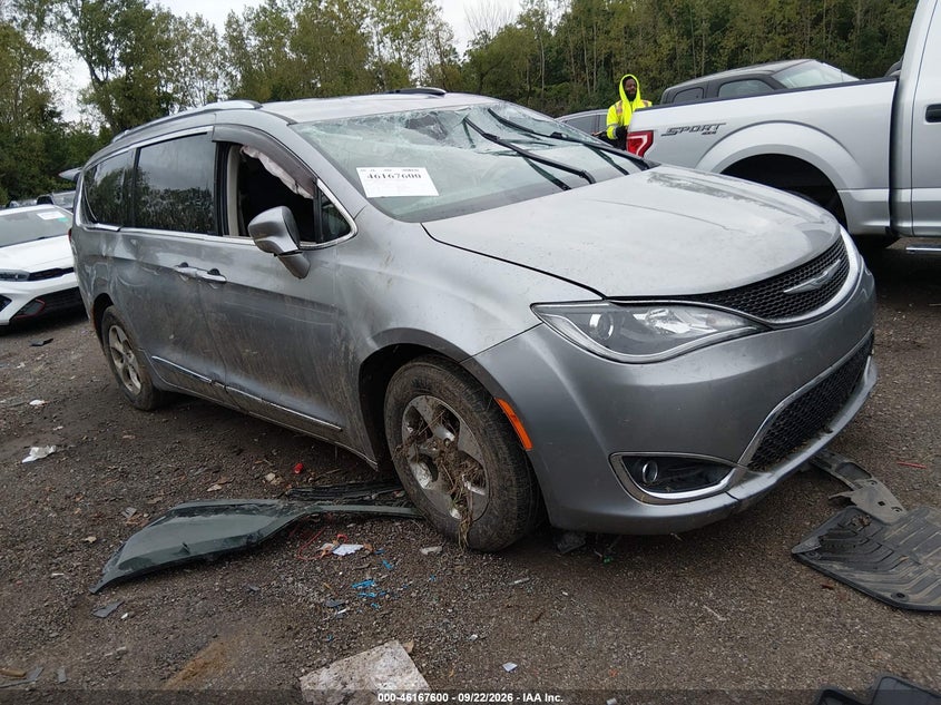 2017 CHRYSLER PACIFICA TOURING-L PLUS | 2C4RC1EG0HR659904 | UPCARS