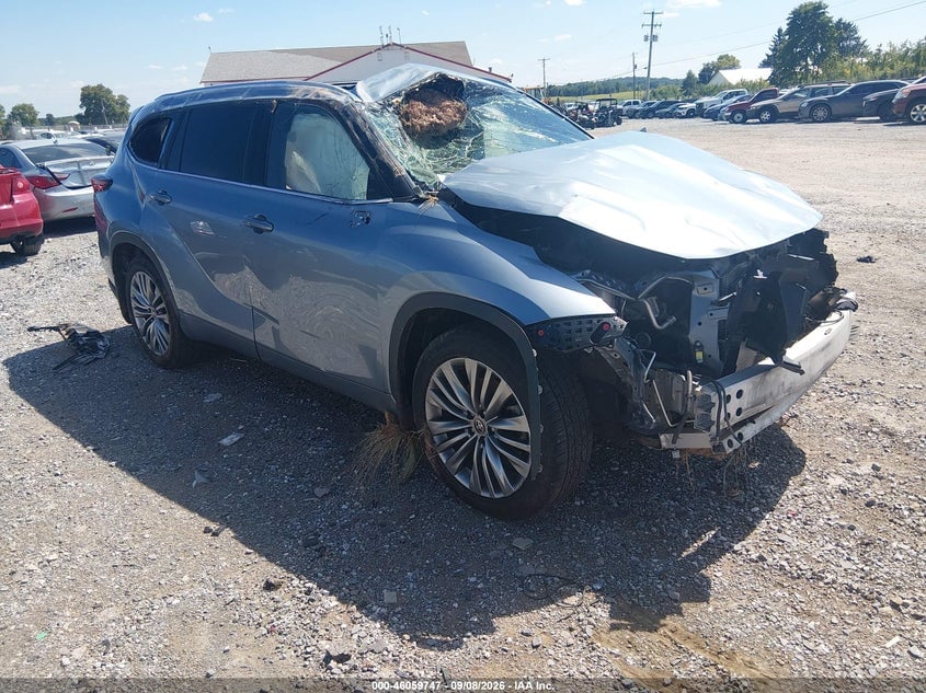 2022 TOYOTA HIGHLANDER PLATINUM | 5TDFZRBH3NS211737 | UPCARS