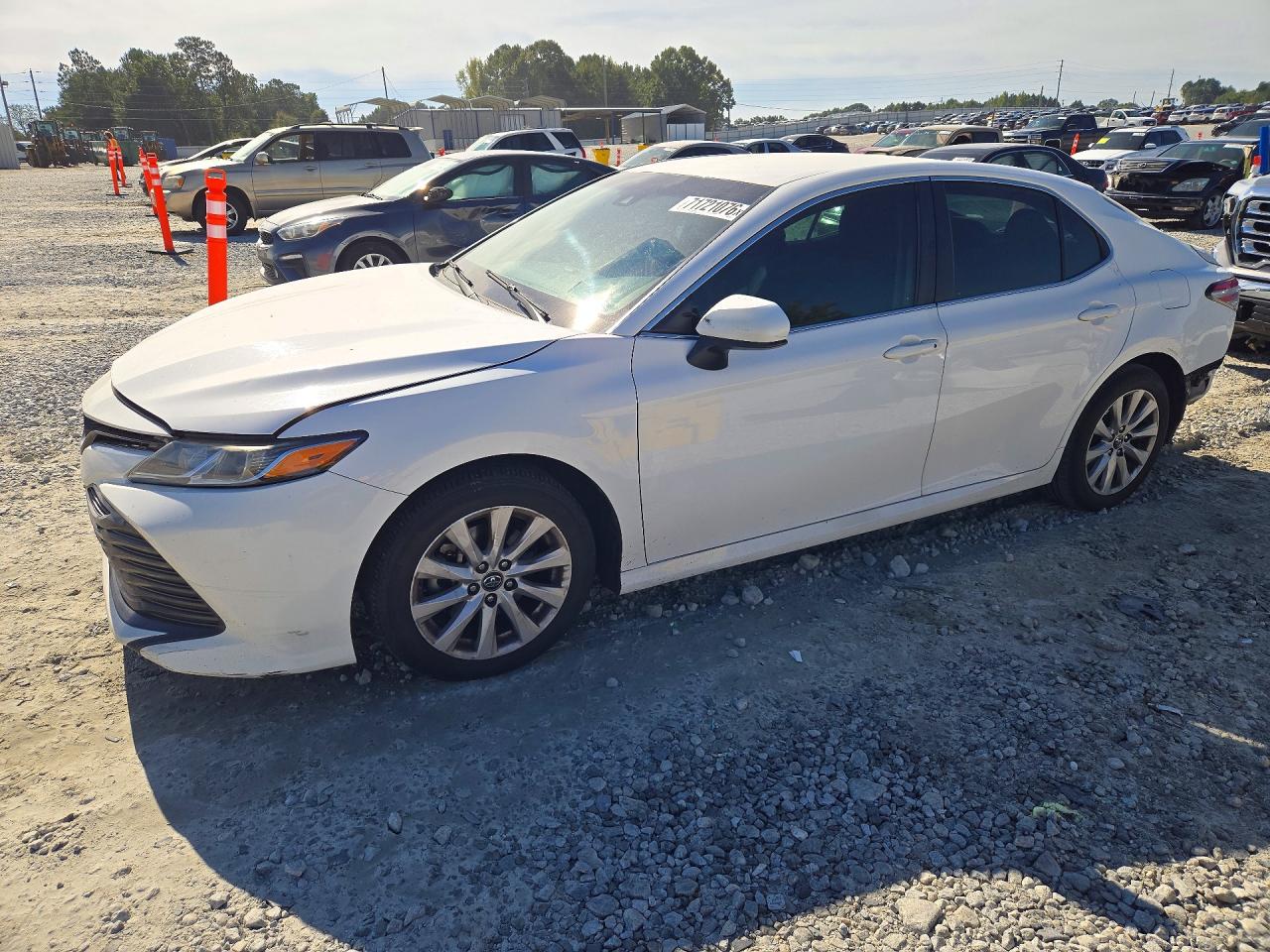 2018 TOYOTA CAMRY LE | 4T1B11HK4JU643703 | UPCARS