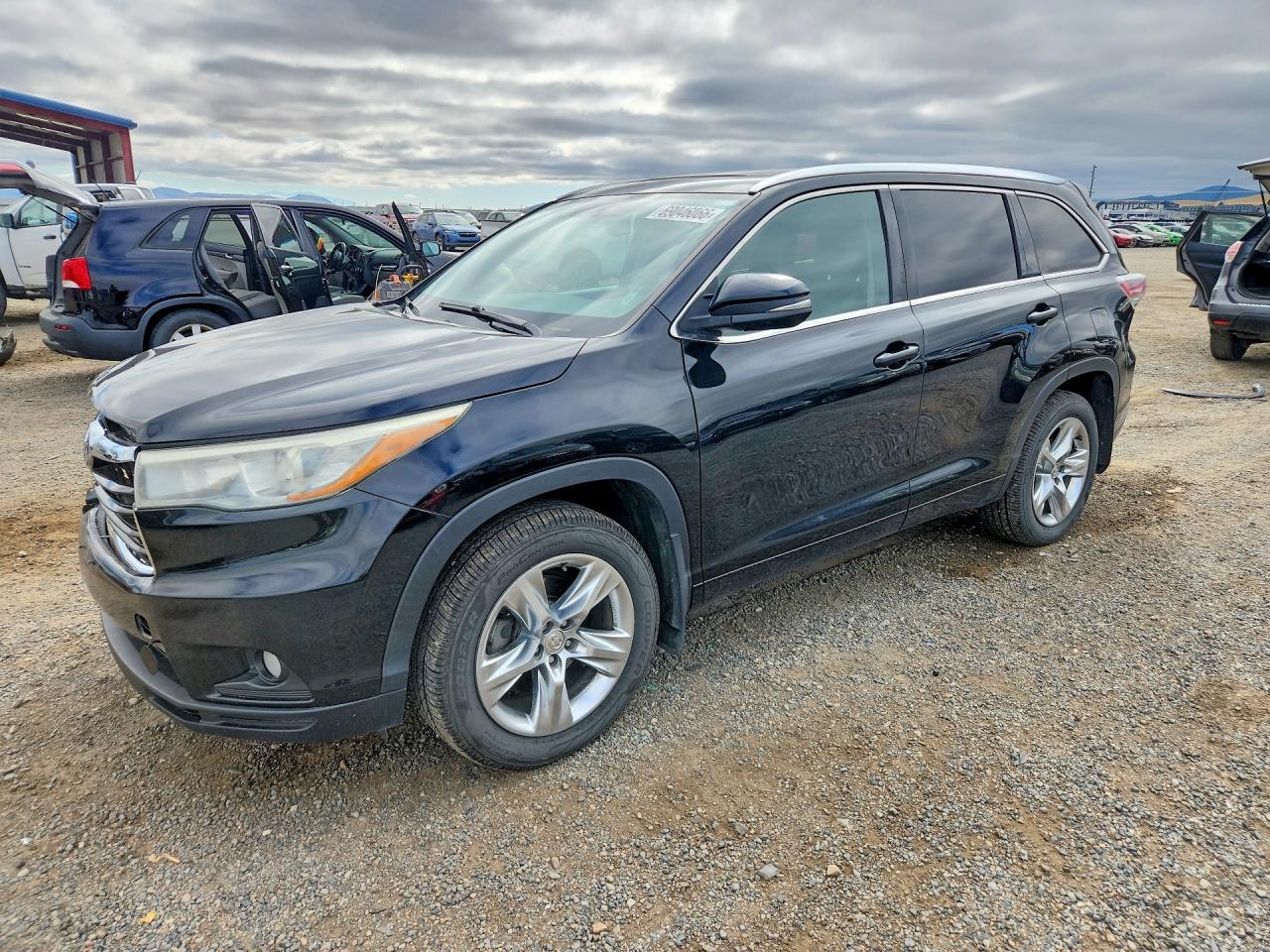 2015 TOYOTA HIGHLANDER LIMITED | 5TDDKRFH6FS128391 | UPCARS