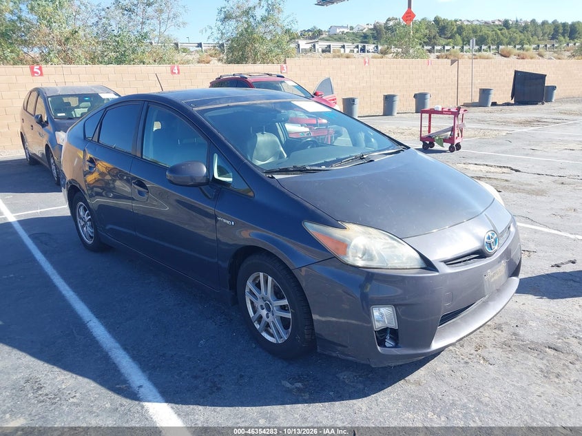 2011 TOYOTA PRIUS FOUR | JTDKN3DU7B0249102 | UPCARS