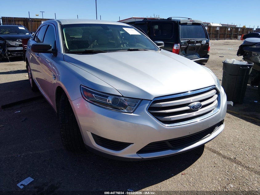 2019 FORD TAURU SE | 1FAHP2D82KG117458 | UPCARS
