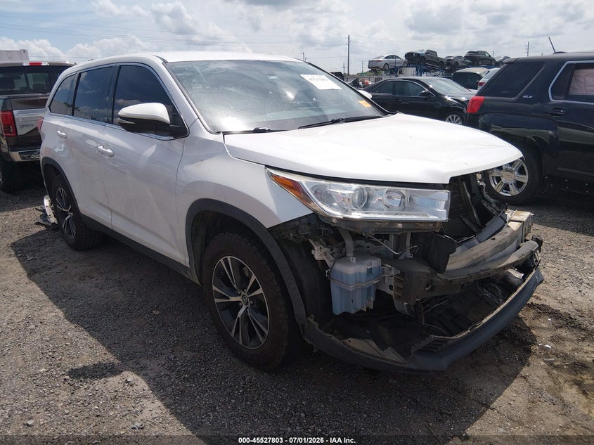 2019 TOYOTA HIGHLANDER LE | 5TDZARFH2KS047195 | UPCARS