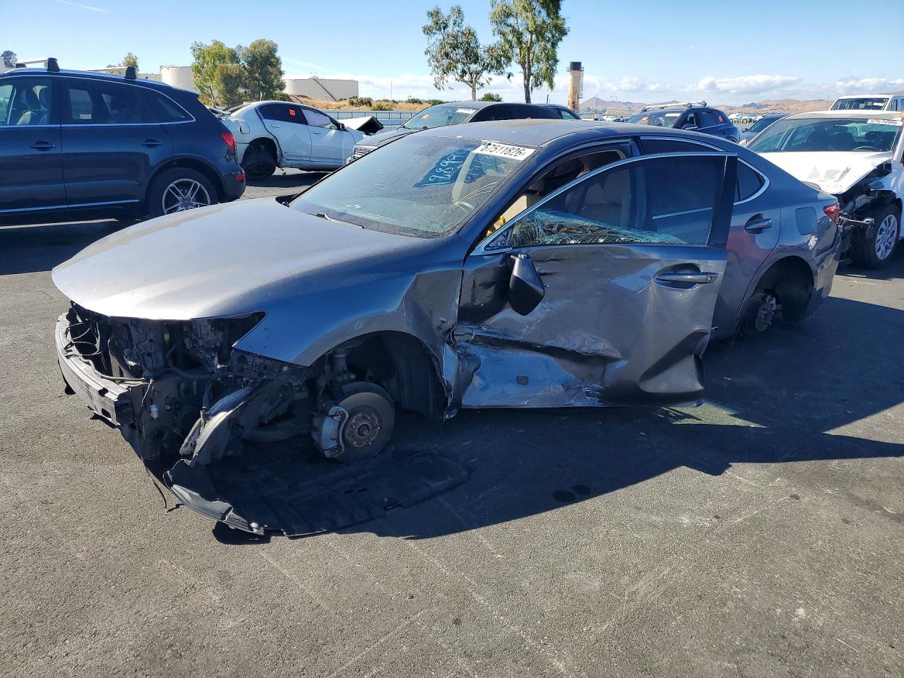 2013 LEXUS ES 300H | JTHBW1GG0D2017776 | UPCARS
