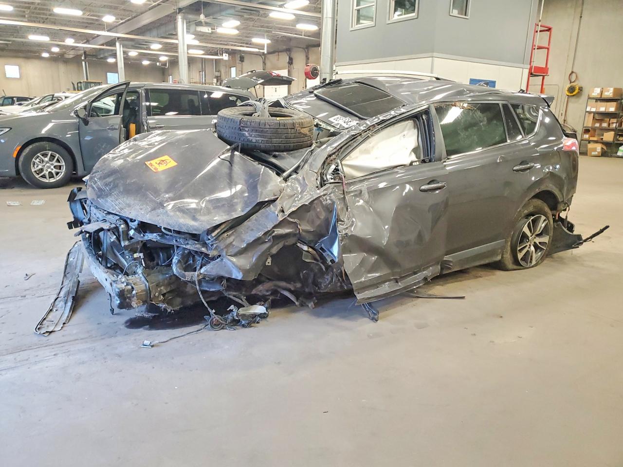 2017 TOYOTA RAV4 XLE | 2T3RFREV5HW651906 | UPCARS