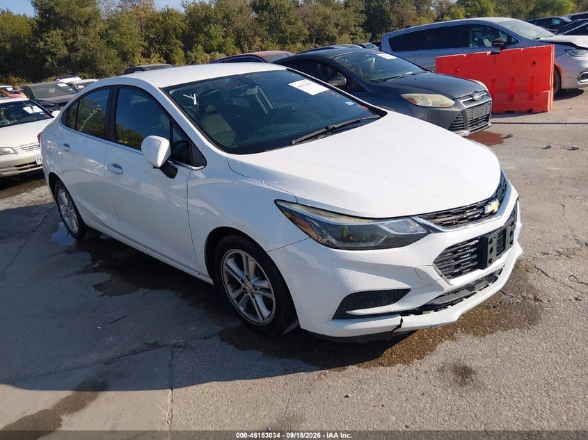 2018 CHEVROLET CRUZE LT AUTO | 1G1BE5SM2J7167419 | UPCARS