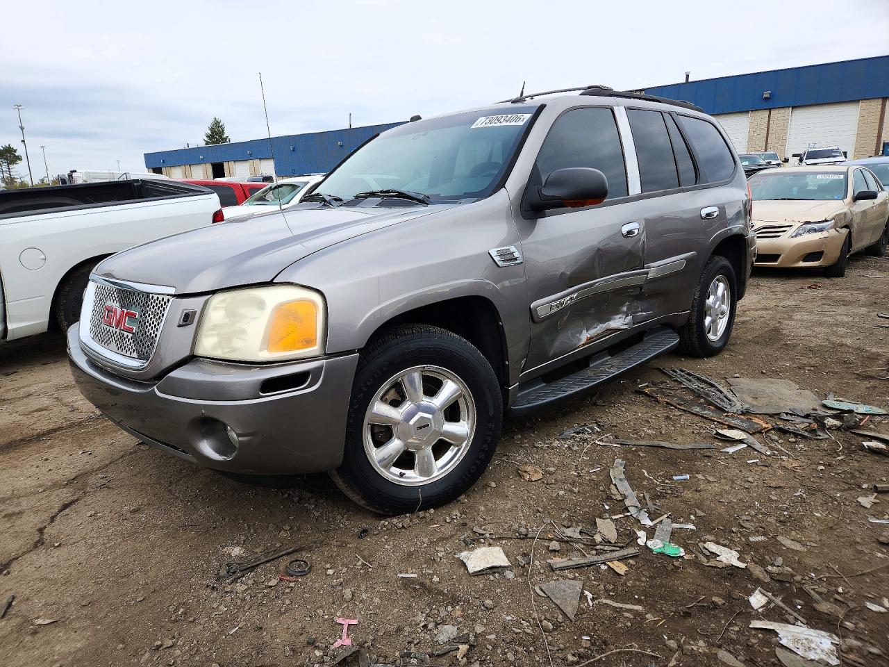 2005 GMC ENVOY | 1GKDT13S152354668 | UPCARS