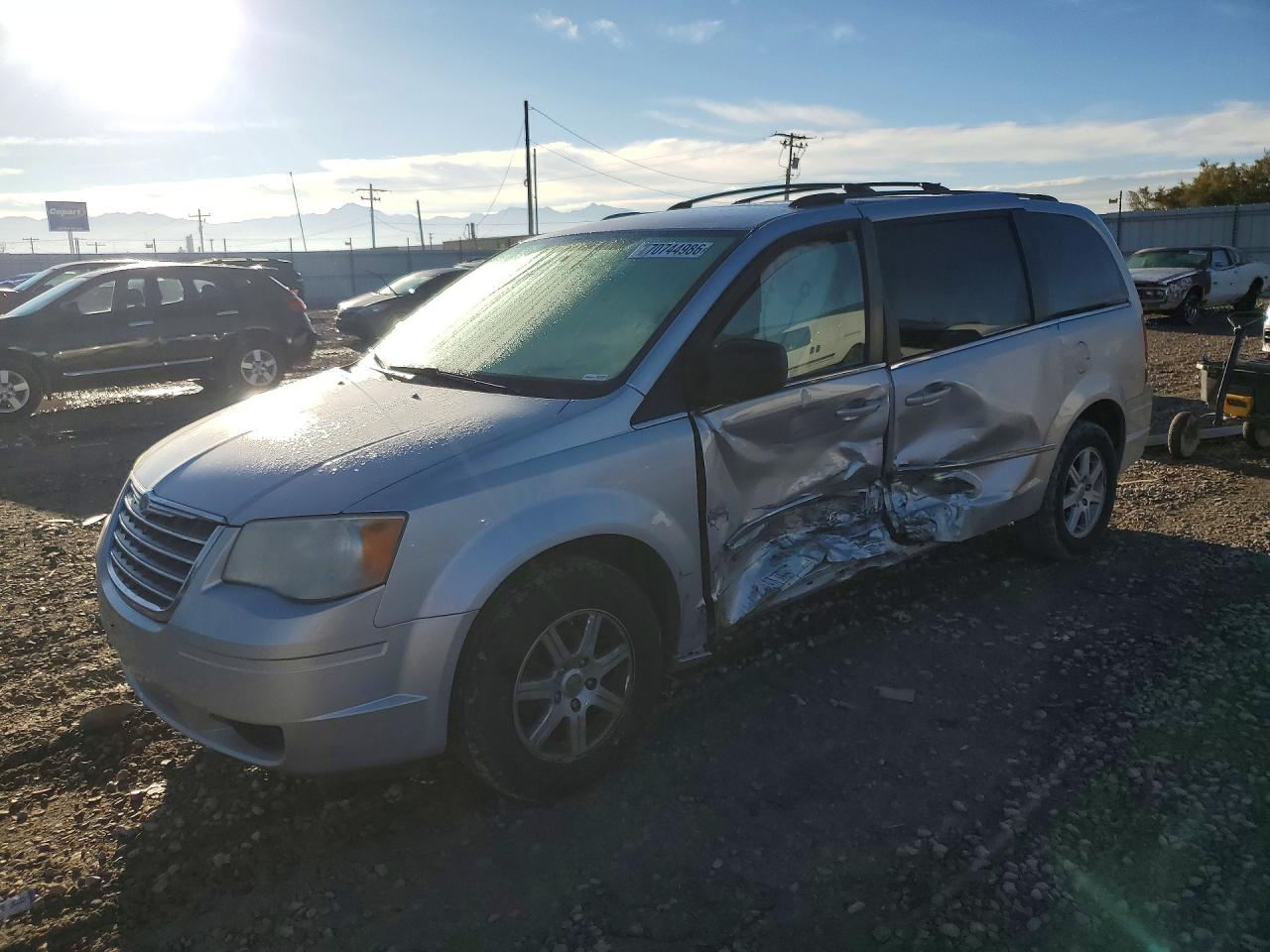 2010 CHRYSLER MINIVAN TOURING | 2A4RR5D14AR167931 | UPCARS