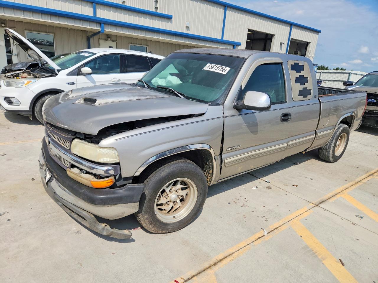 2000 CHEVROLET SILVERADO C1500 | 2GCEC19T7Y1186779 | UPCARS