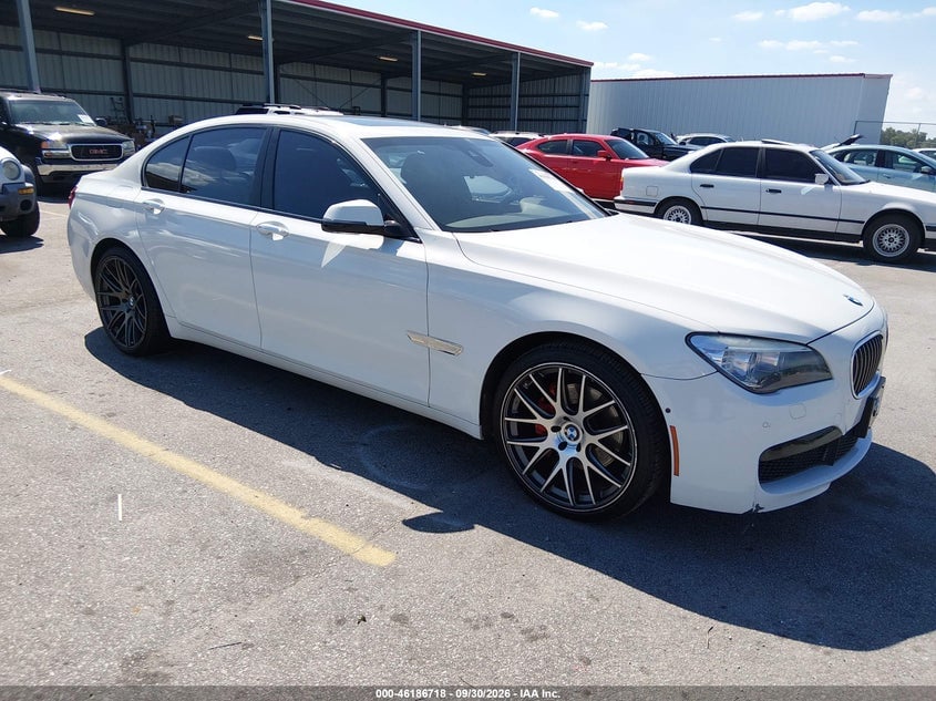 2015 BMW 740I | WBAYA6C55FD826979 | UPCARS