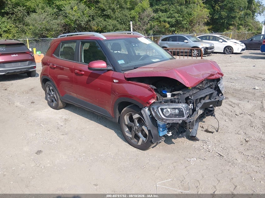 2024 HYUNDAI VENUE LIMITED | KMHRC8A33RU325085 | UPCARS