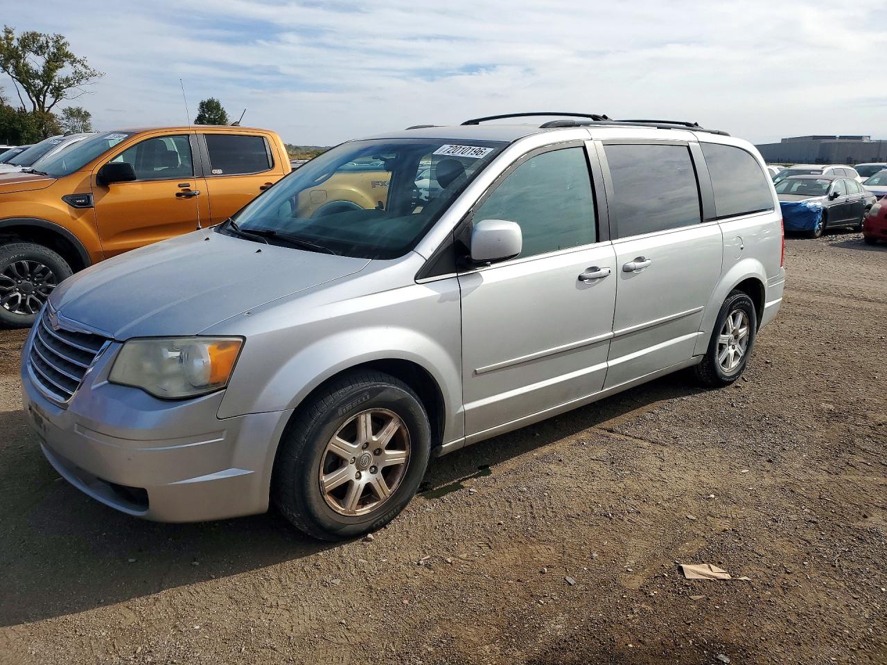 2008 CHRYSLER MINIVAN TOURING | 2A8HR54P58R631527 | UPCARS