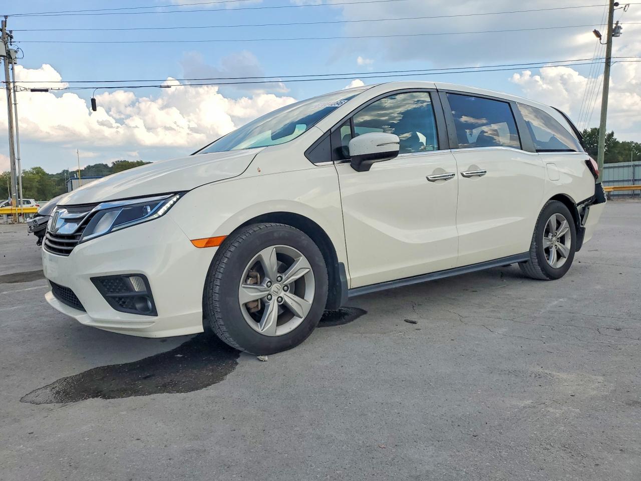 2018 HONDA ODYSSEY EXL | 5FNRL6H72JB055278 | UPCARS