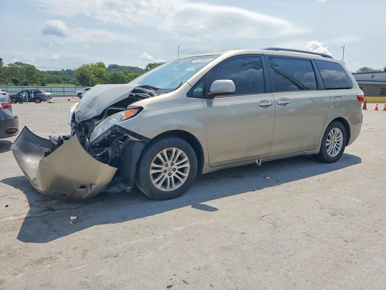 2015 TOYOTA SIENNA XLE 8-PASSENGER | 5TDYK3DC8FS687429 | UPCARS