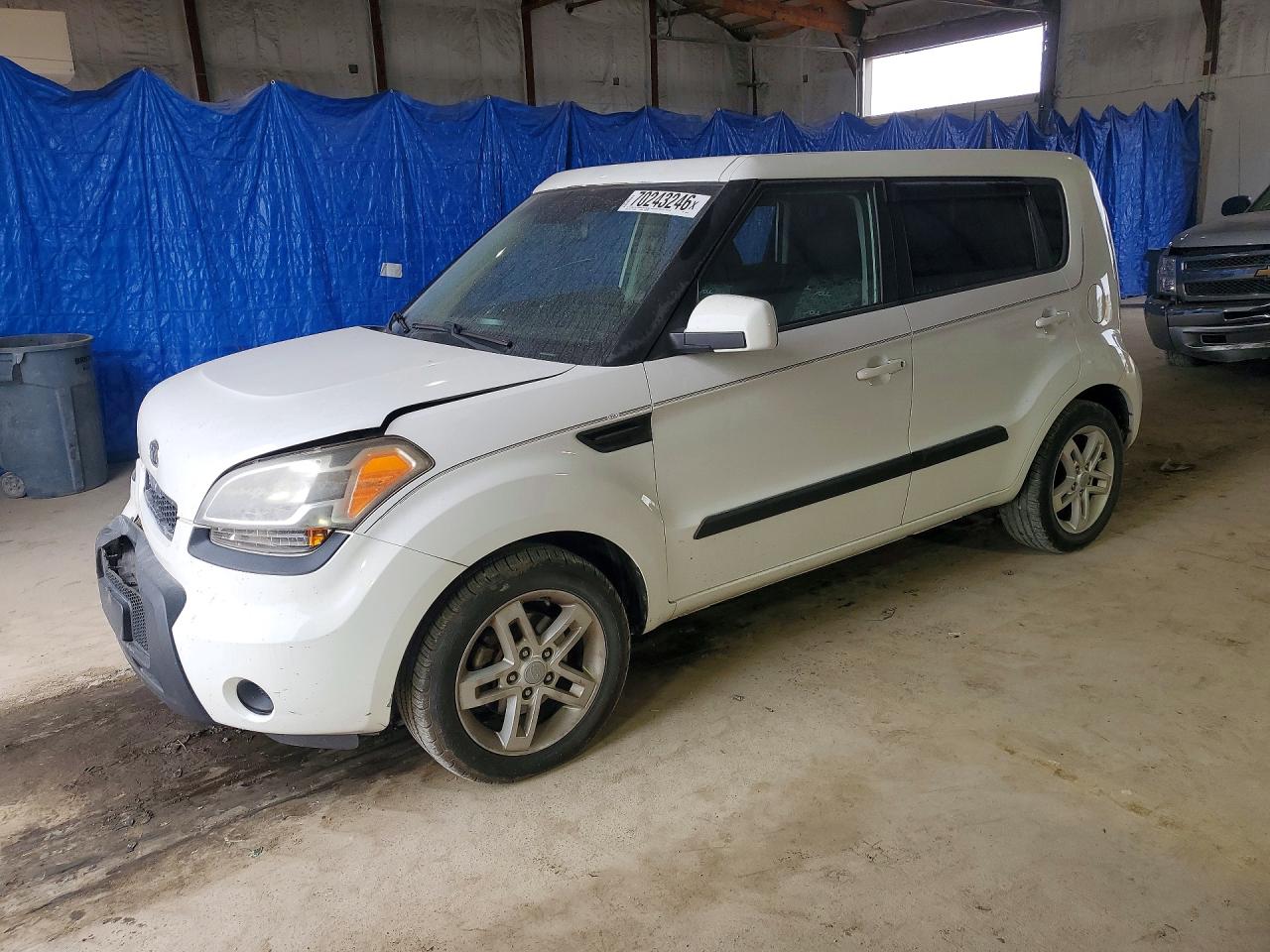 2011 KIA SOUL + | KNDJT2A22B7706632 | UPCARS