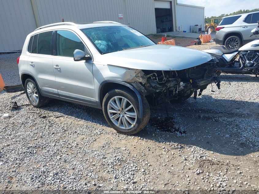 2012 VOLKSWAGEN TIGUAN SE | WVGAV7AX2CW523673 | UPCARS