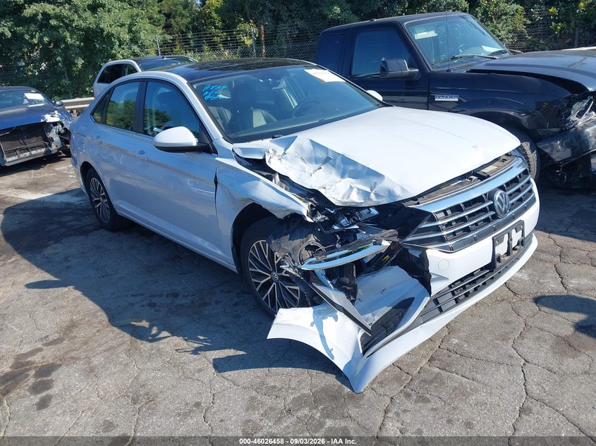 2019 VOLKSWAGEN JETTA 1.4T R-LINE/1.4T S/1.4T SE | 3VWCB7BU5KM136623 | UPCARS