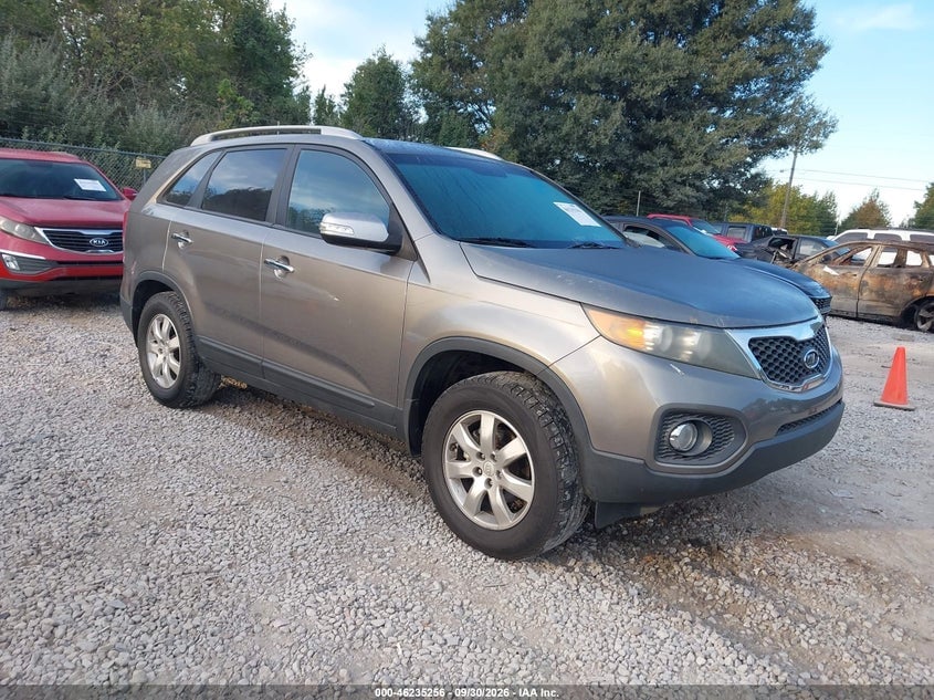 2011 KIA SORENTO LX | 5XYKT3A17BG148135 | UPCARS