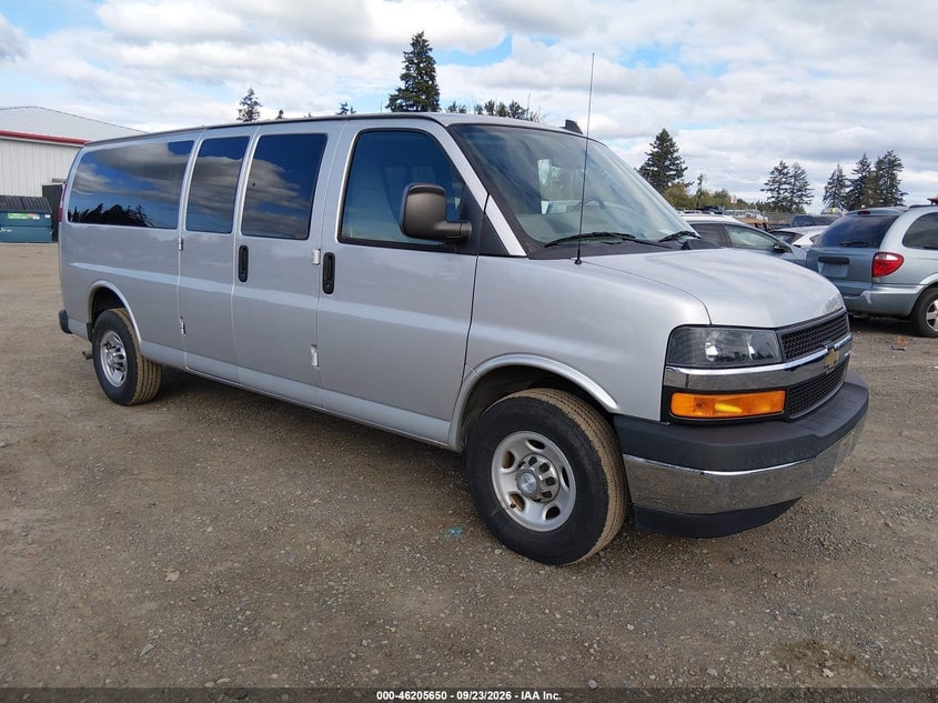2017 CHEVROLET EXPRESS 3500 LT | 1GAZGPFG6H1108833 | UPCARS
