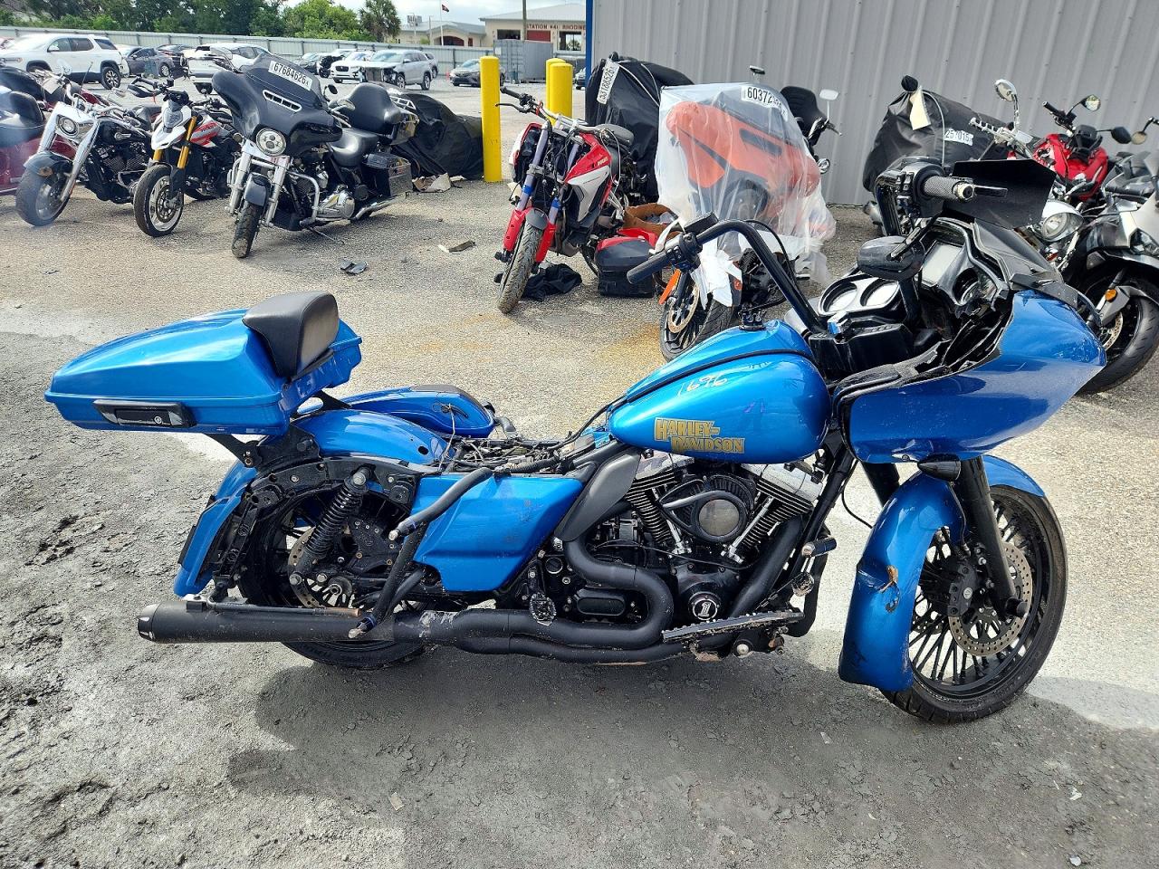2016 HARLEY-DAVIDSON FL ROAD GLIDE | 1HD1KHM11GB635225 | UPCARS