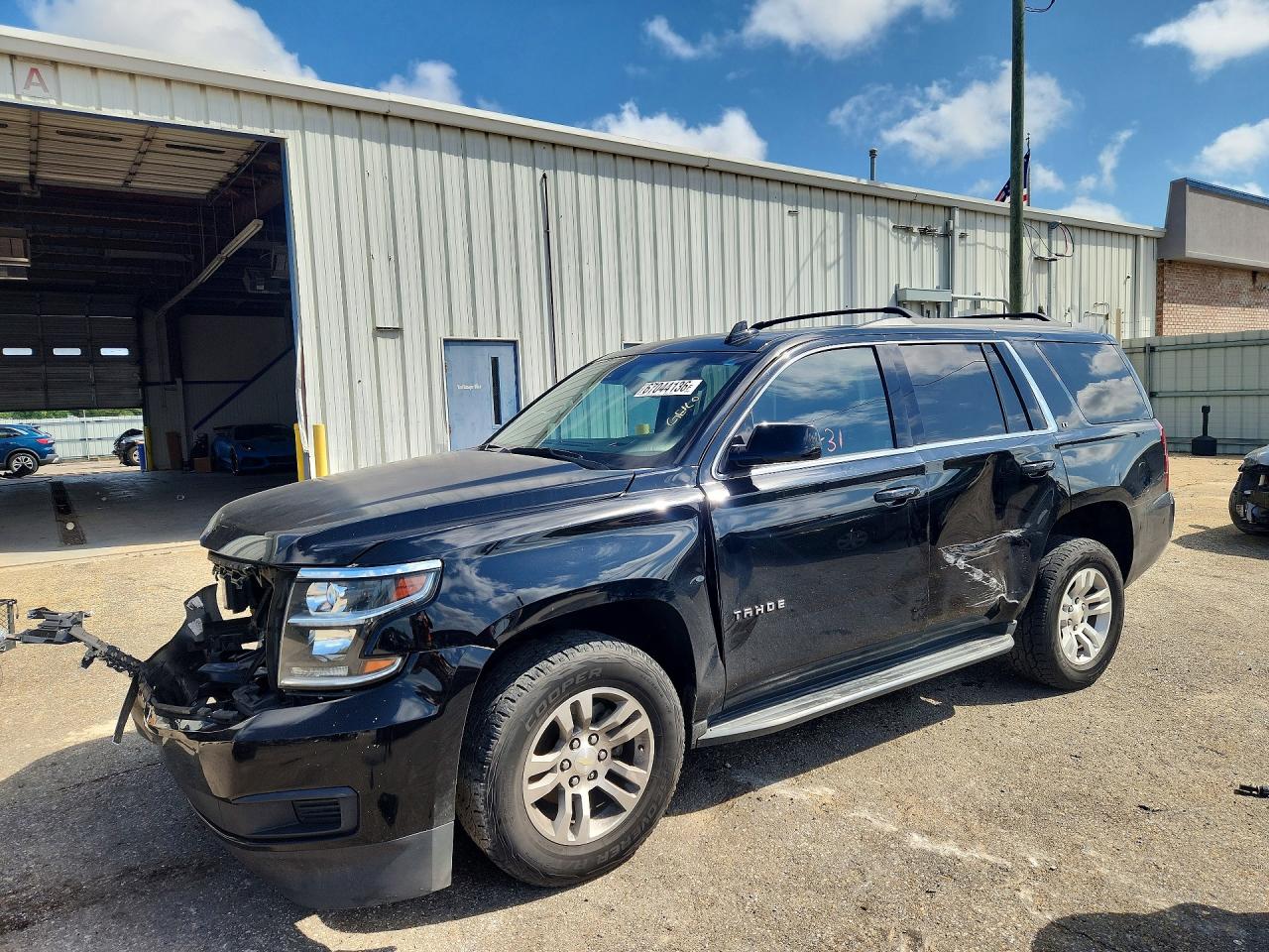 2016 CHEVROLET TAHOE C1500 LT | 1GNSCBKC0GR284682 | UPCARS