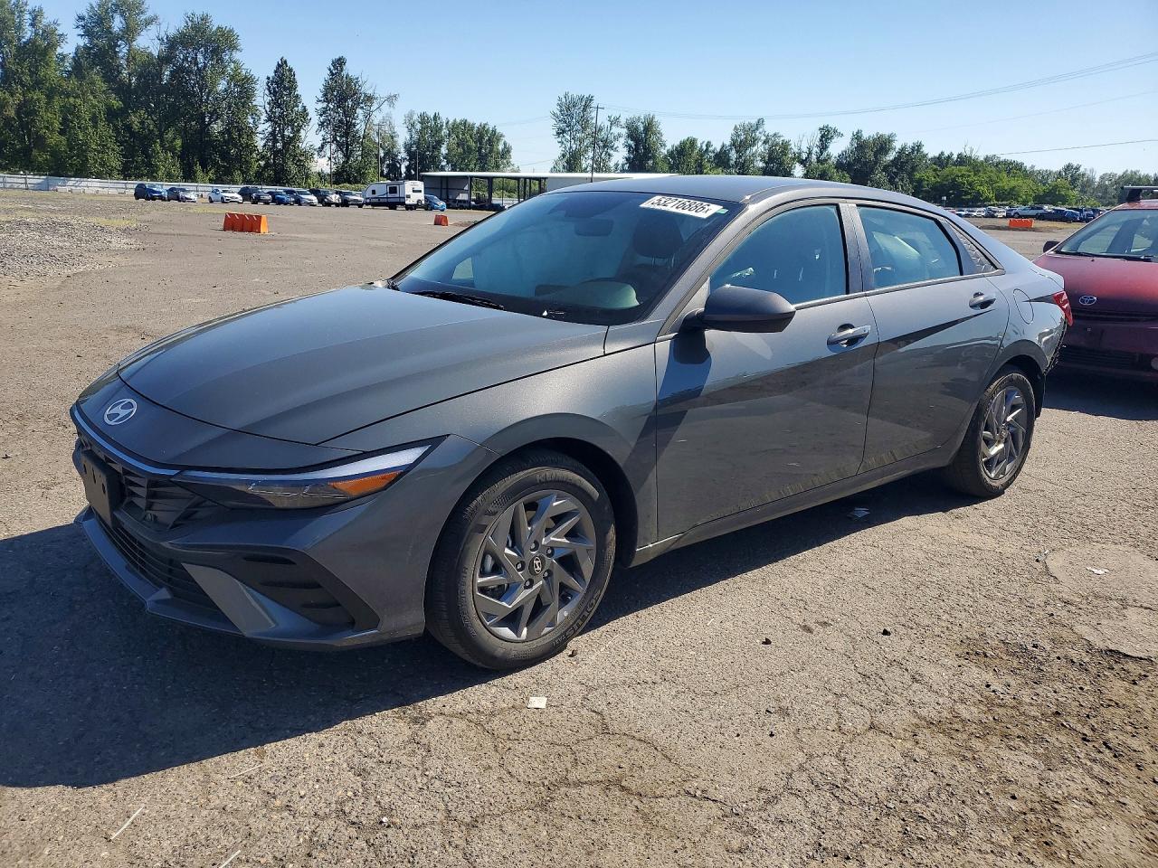 2026 HYUNDAI ELANTRA BLUE | KMHLM4DJ8TU187282 | UPCARS