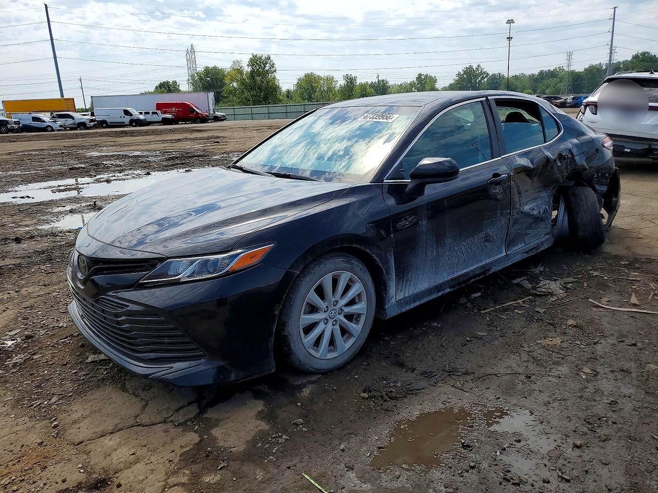 2018 TOYOTA CAMRY LE | 4T1B11HK7JU065211 | UPCARS