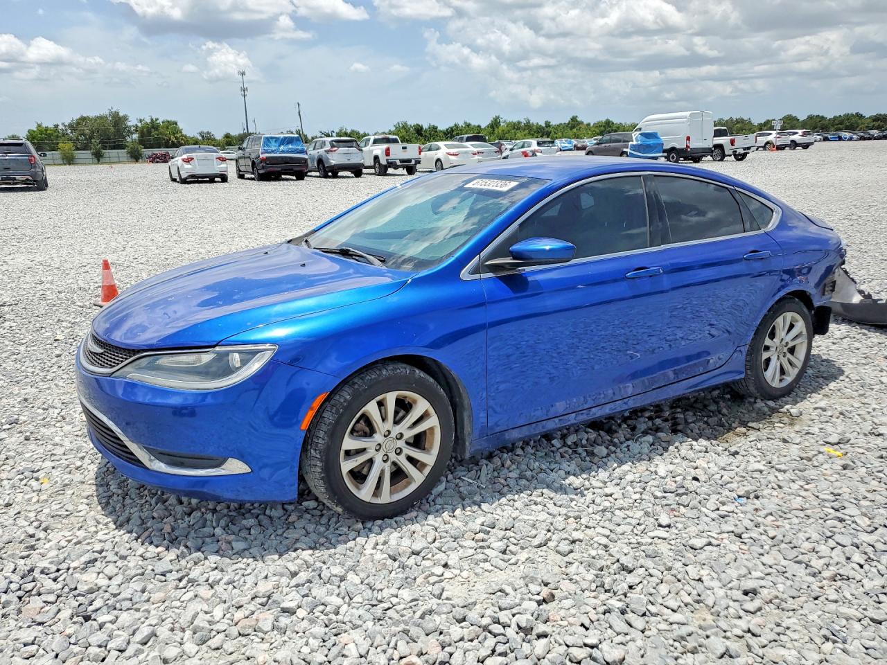 2015 CHRYSLER 200 LIMITED | 1C3CCCAB6FN668942 | UPCARS