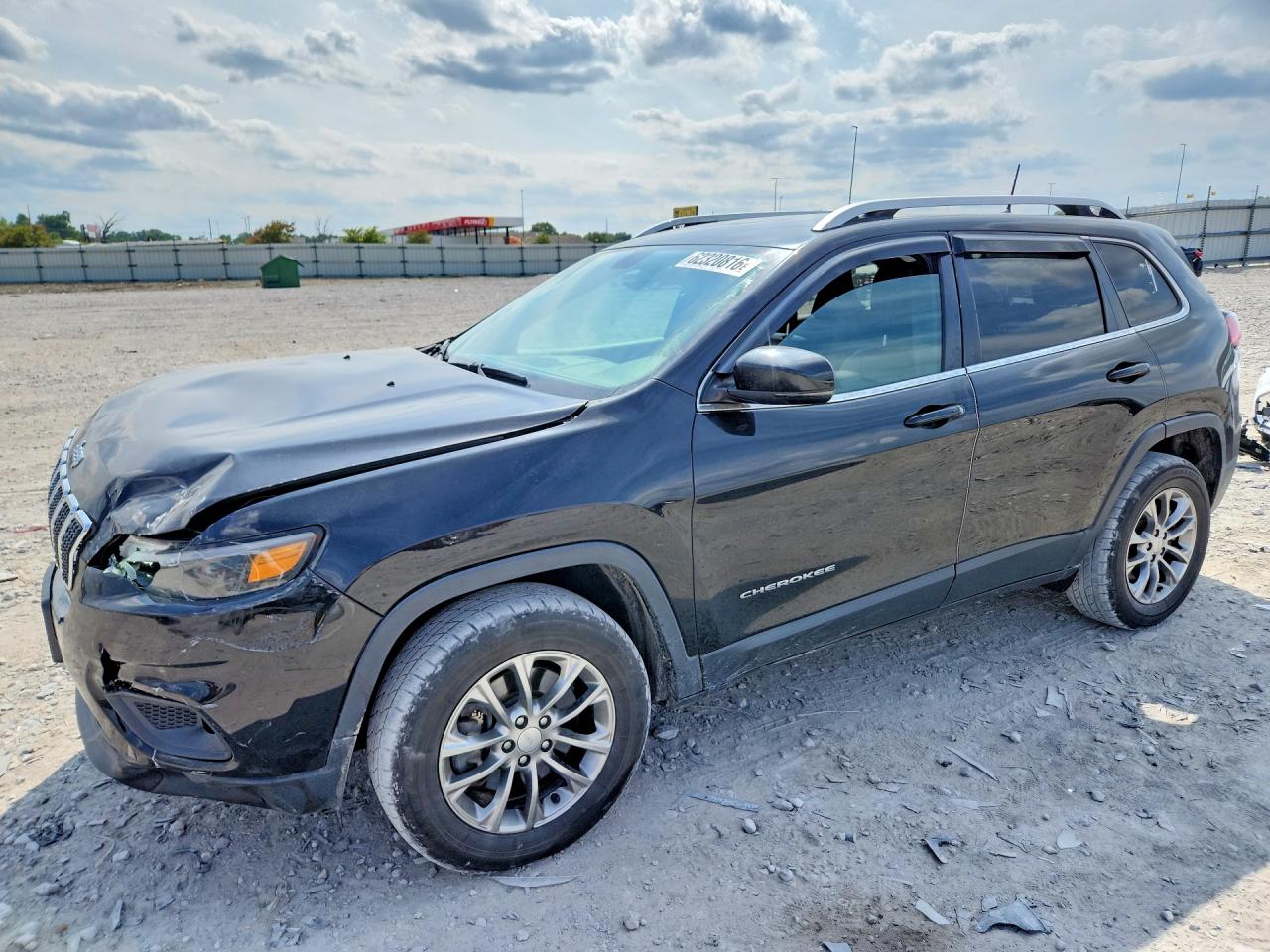 2019 JEEP CHEROKEE LATITUDE PLUS | 1C4PJMLX6KD108257 | UPCARS
