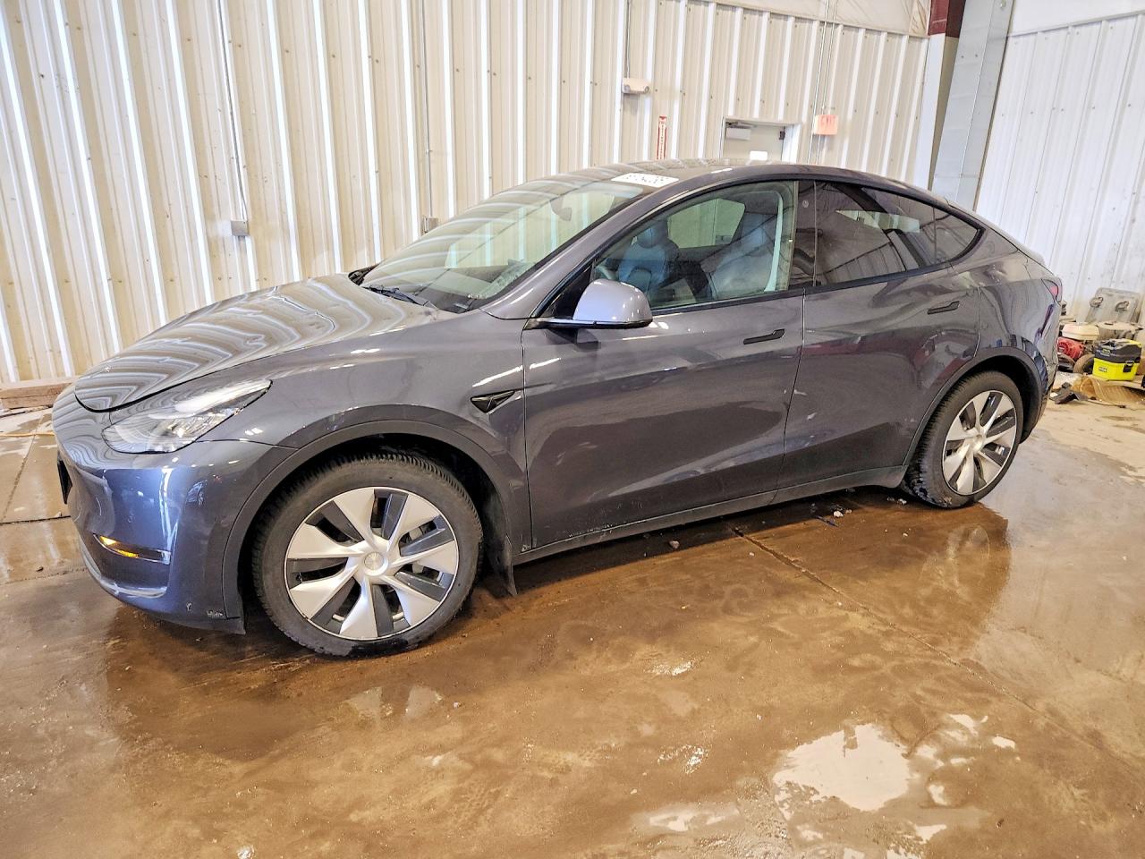 2022 TESLA MODEL Y | 7SAYGDEE3NF338756 | UPCARS