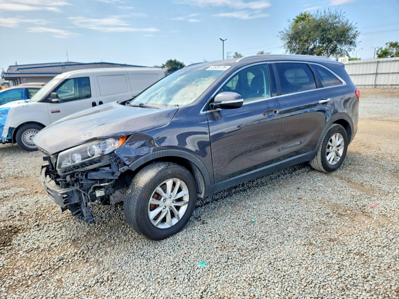 2017 KIA SORENTO LX | 5XYPG4A31HG292340 | UPCARS