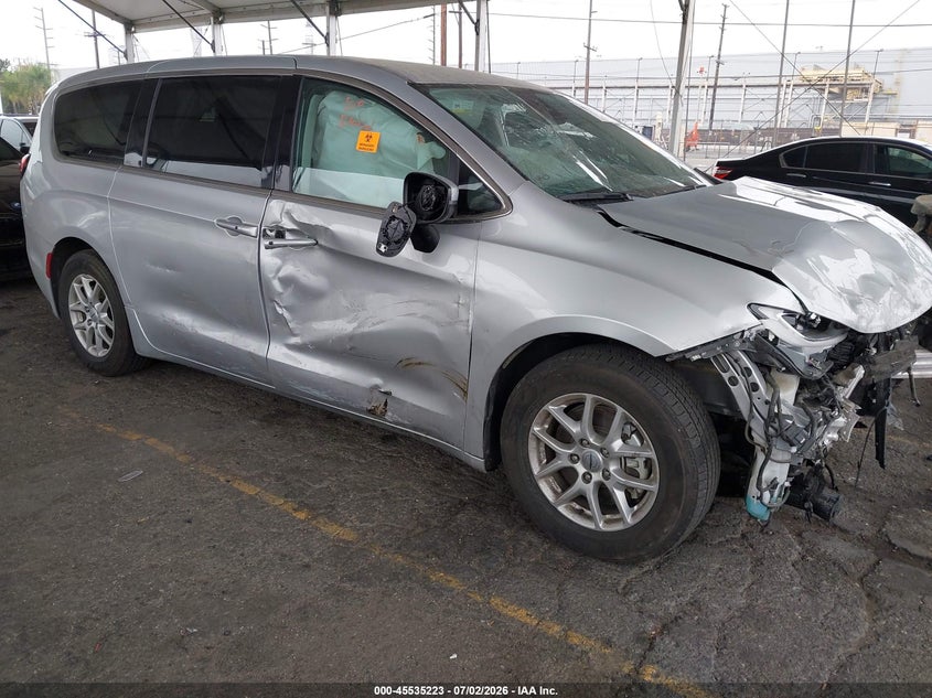 2023 CHRYSLER PACIFICA TOURING L | 2C4RC1BG2PR559788 | UPCARS