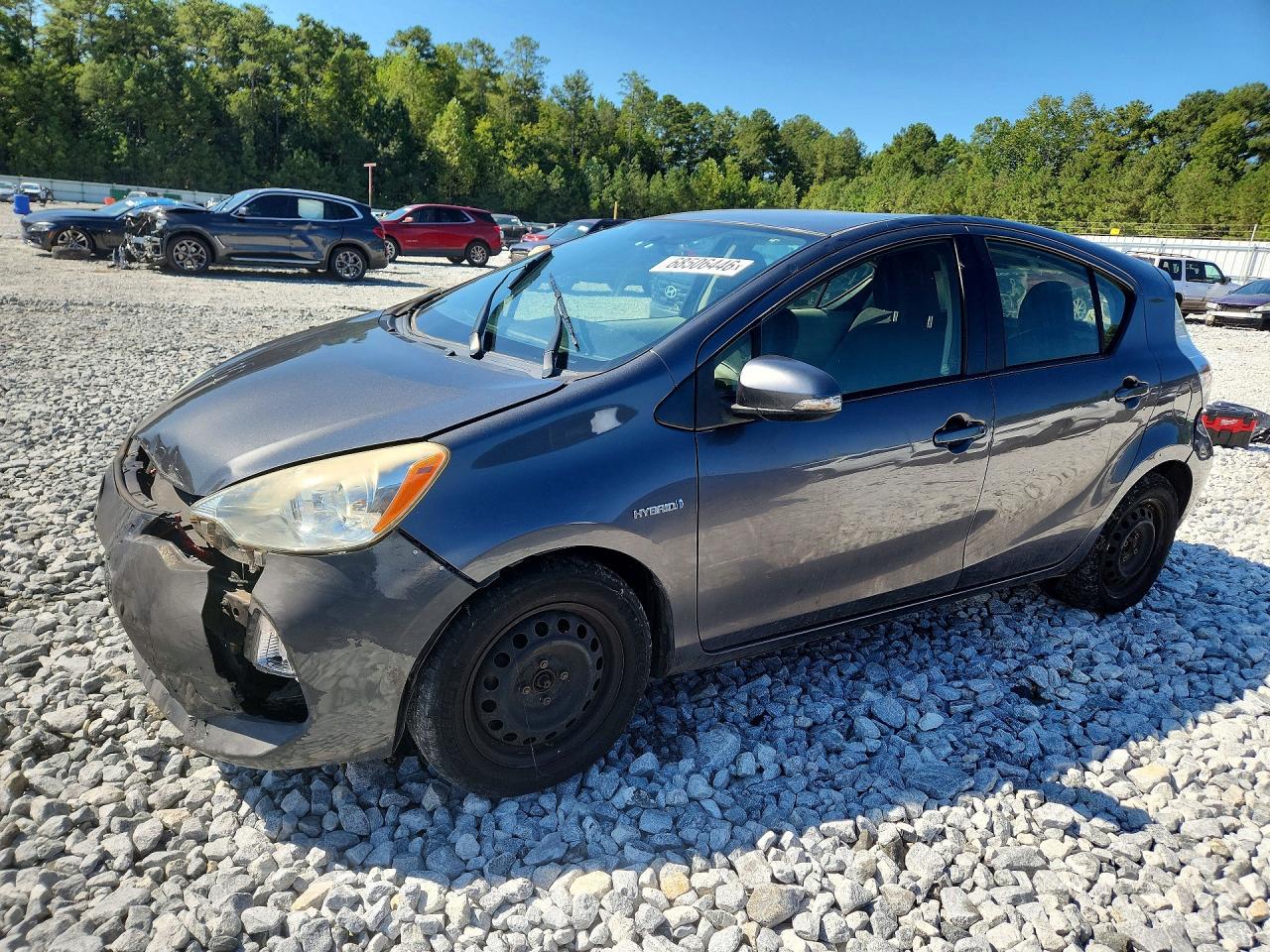 2014 TOYOTA PRIUS TWO | JTDKDTB38E1574725 | UPCARS