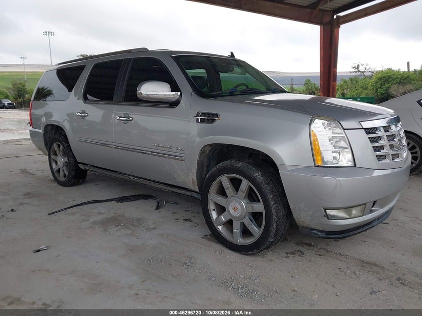 2011 CADILLAC ESCALADE ESV PREMIUM | 1GYS3JEFXBR221861 | UPCARS