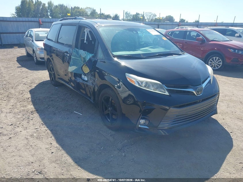 2019 TOYOTA SIENNA LIMITED PREMIUM 7 PASSENGER | 5TDDZ3DC4KS225972 | UPCARS