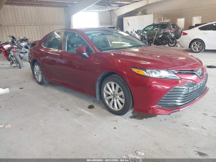 2020 TOYOTA CAMRY LE | 4T1C11AK7LU384173 | UPCARS