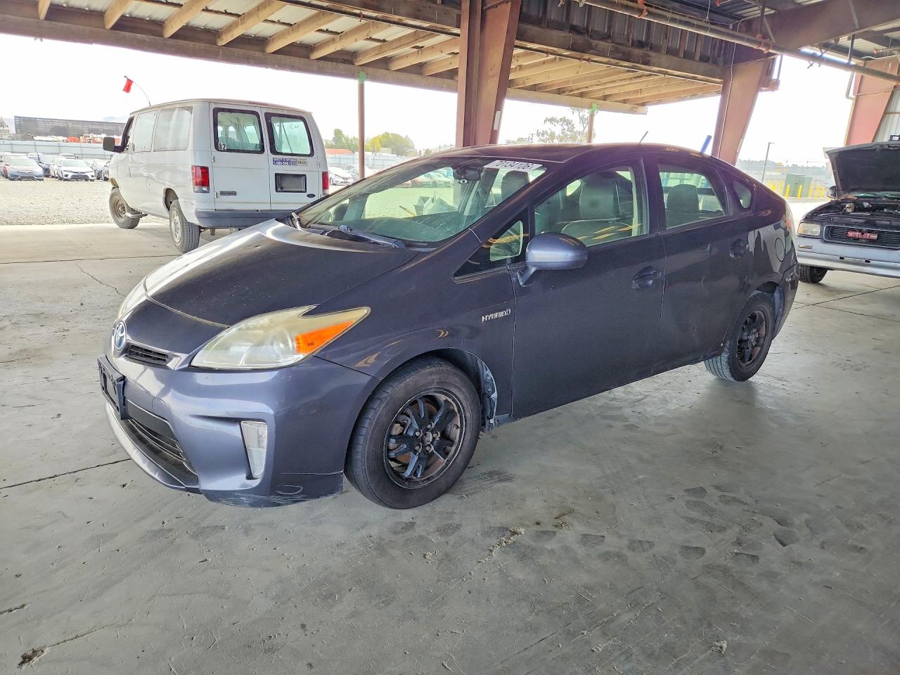 2015 TOYOTA PRIUS TWO | JTDKN3DUXF1987735 | UPCARS