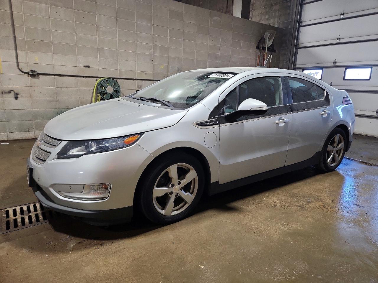 2015 CHEVROLET VOLT | 1G1RB6E43FU120854 | UPCARS