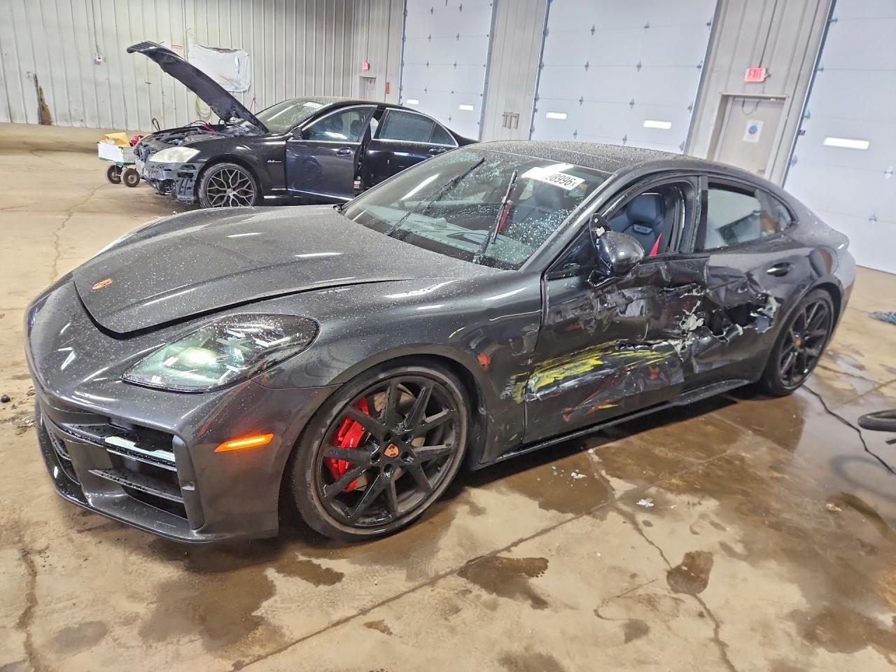 2026 PORSCHE PANAMERA GTS | WP0AG2YAXTL070441 | UPCARS